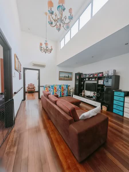 Rumah Teres 2.5 Tingkat untuk Dijual di Valencia (Sungai Buloh) - Jenny Tong - Living Room - PropertyGuru.com.my