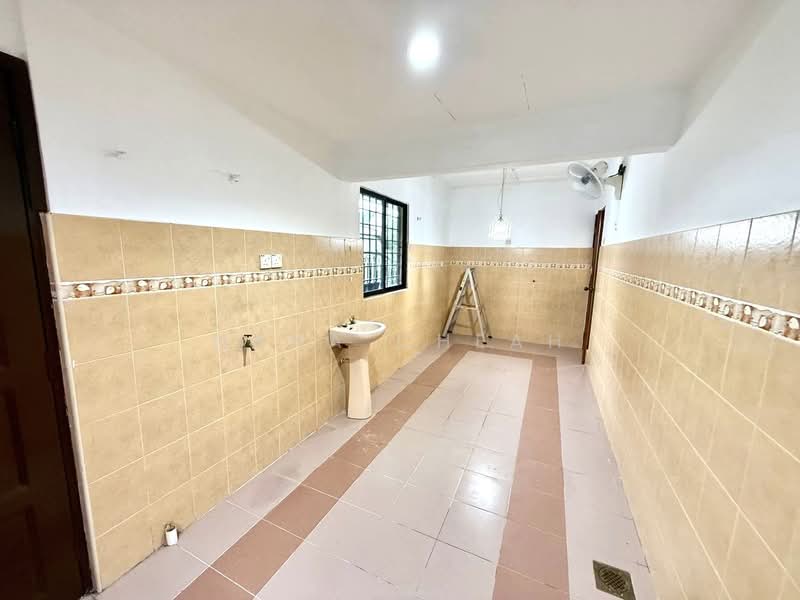 1.5-storey Terraced House for Sale in Usj 2 (Subang Jaya) - Nana Cheah - PropertyGuru.com.my