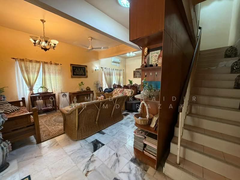 Rumah Teres 2 Tingkat untuk Dijual di Taman Mas 3 (Cheras) - Mohamad Khaidir Shah Md Razak - Living Room - PropertyGuru.com.my