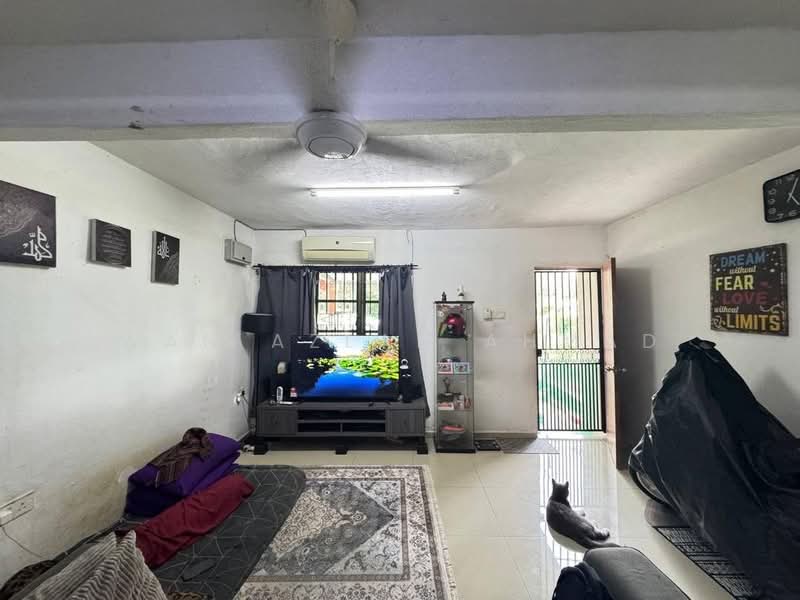 Rumah Teres 2 Tingkat untuk Dijual di Ampang (Ampang) - Wan Azlan Ahmad - PropertyGuru.com.my