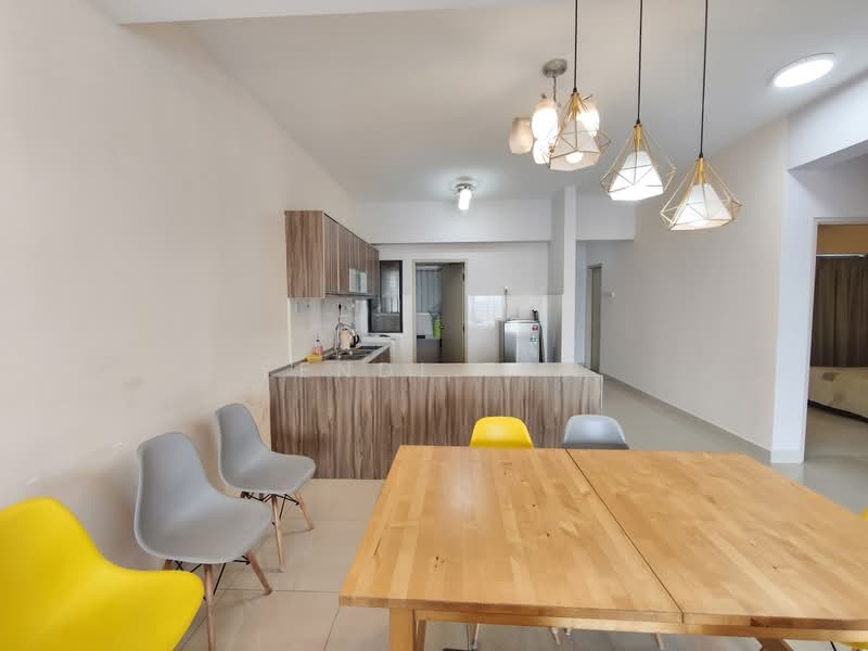 Servis Apartment untuk Disewa di SetiaWalk - Fendi tan - Kitchen - PropertyGuru.com.my