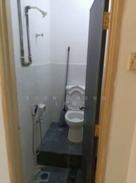 Shop for Sale in Bandar Mahkota Cheras (Cheras) - Soon Sheng Law - Bathroom - PropertyGuru.com.my