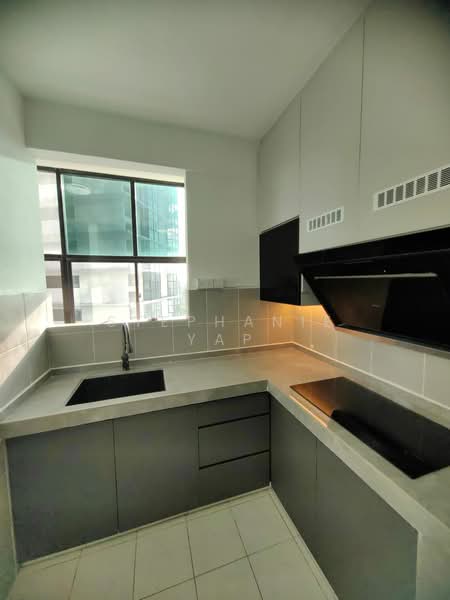 Apartment for Rent at Larkin Residence (Phase One) - Stephanie Yap - Kitchen - PropertyGuru.com.my