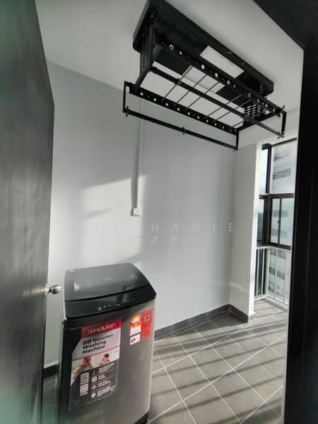 Apartment for Rent at Larkin Residence (Phase One) - Stephanie Yap - Balcony - PropertyGuru.com.my