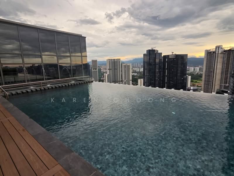 Servis Apartment untuk Dijual di Core Residence @ TRX - Karen Choong - Infinity pool - PropertyGuru.com.my