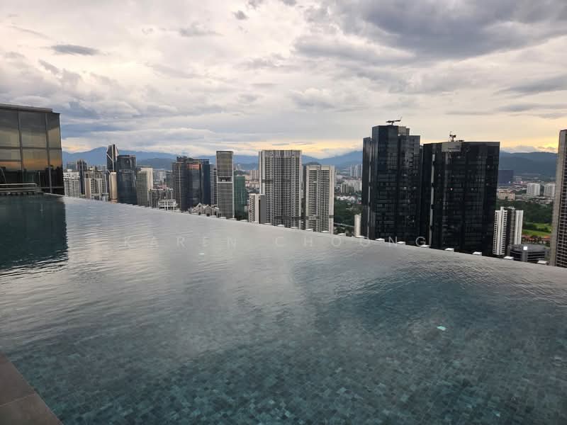 Servis Apartment untuk Dijual di Core Residence @ TRX - Karen Choong - Infinity pool - PropertyGuru.com.my