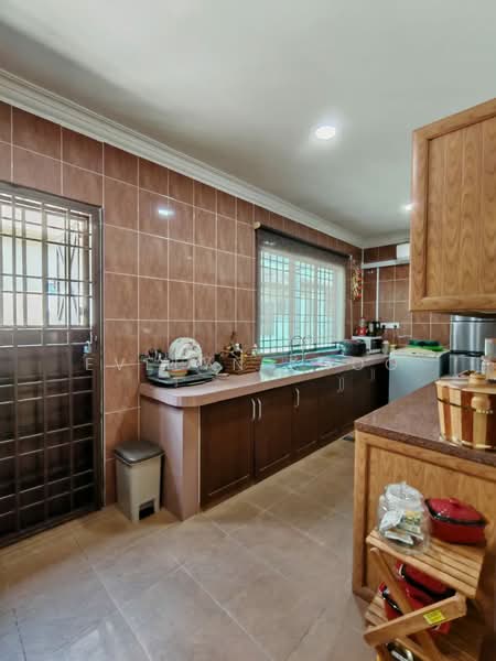 Rumah Teres 2 Tingkat untuk Dijual di Kota Emerald (Rawang) - Evelyn Khoo - Kitchen - PropertyGuru.com.my