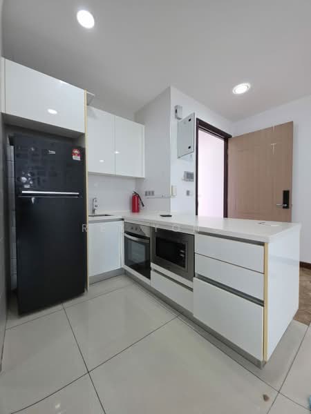 Service Residence for Rent at Paragon Residences @ Straits View - Rex Yong - Kitchen - PropertyGuru.com.my