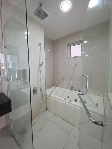 Service Residence for Rent at Paragon Residences @ Straits View - Rex Yong - Bathroom - PropertyGuru.com.my