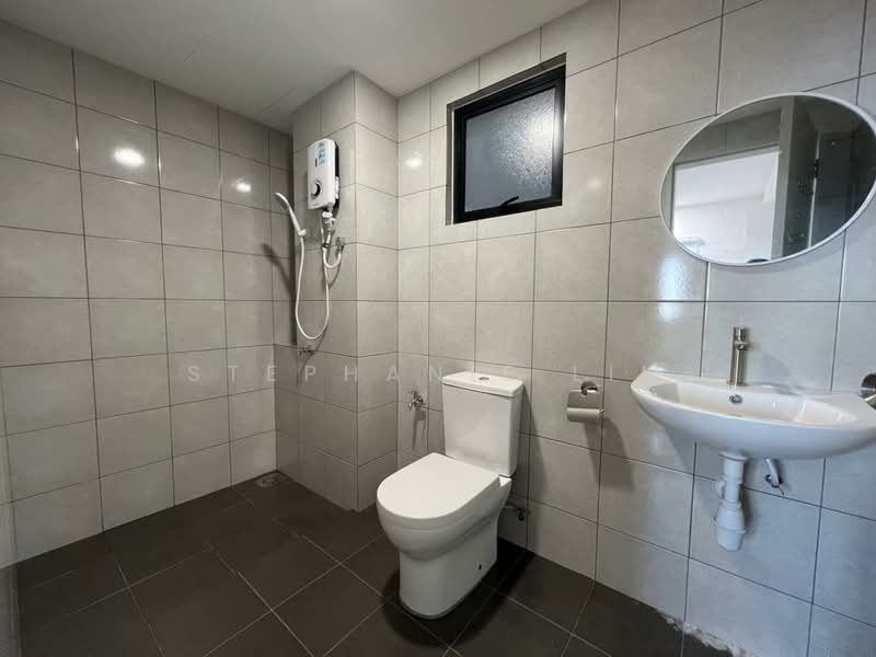 Servis Apartment untuk Disewa di Hana @ Eco Ardence - Stephanie Lim - Bathroom - PropertyGuru.com.my