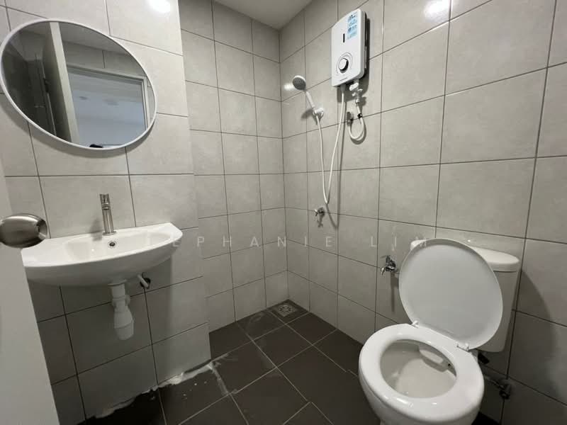 Servis Apartment untuk Disewa di Hana @ Eco Ardence - Stephanie Lim - Bathroom - PropertyGuru.com.my