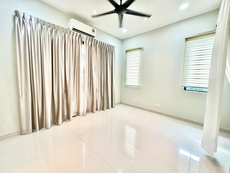 2.5-storey Terraced House for Sale in Seksyen 16 (Shah Alam) - Ali Idris - Interior - PropertyGuru.com.my