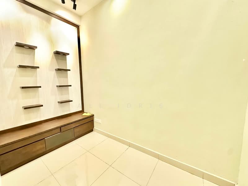 2.5-storey Terraced House for Sale in Seksyen 16 (Shah Alam) - Ali Idris - Interior - PropertyGuru.com.my