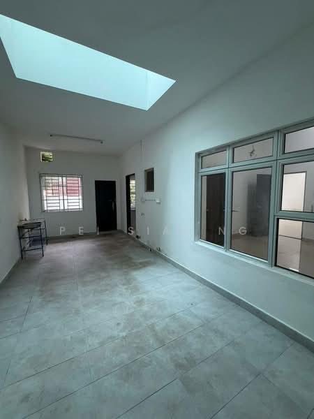 Cluster House for Sale in Nusantara Prima (Gelang Patah) - PEI SIAN NG - Interior - PropertyGuru.com.my