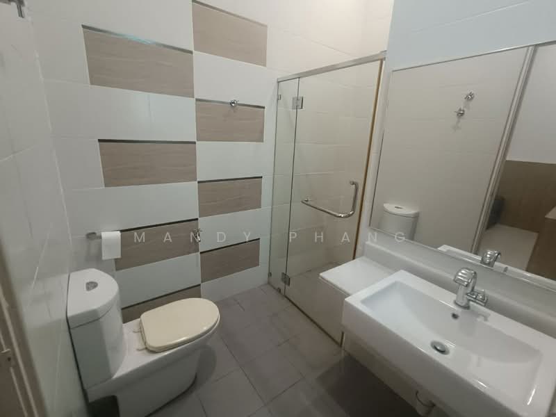 Semi-Detached House for Sale in Bandar Seri Botani (Ipoh) - Mandy Phang - Bathroom - PropertyGuru.com.my