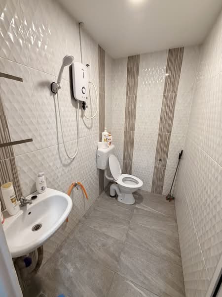 Rumah Teres 2.5 Tingkat untuk Disewa di Taman Abad (Johor Bahru) - Amanda Moi - PropertyGuru.com.my