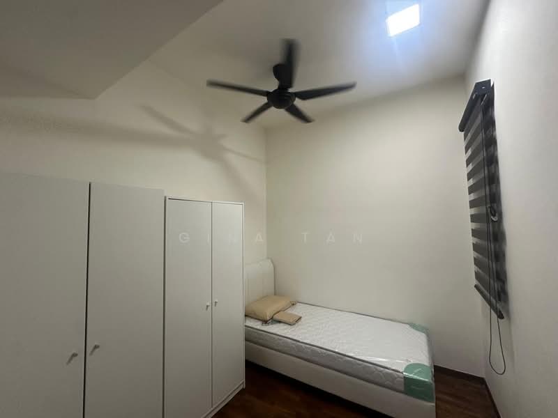 Servis Apartment untuk Disewa di The Tamarind - Gina Tan - Bedroom - PropertyGuru.com.my