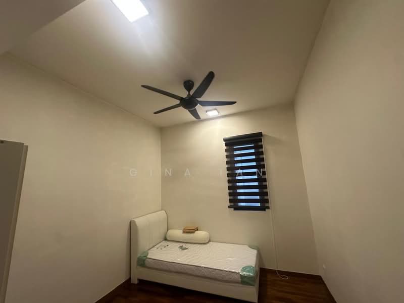 Servis Apartment untuk Disewa di The Tamarind - Gina Tan - Bedroom - PropertyGuru.com.my