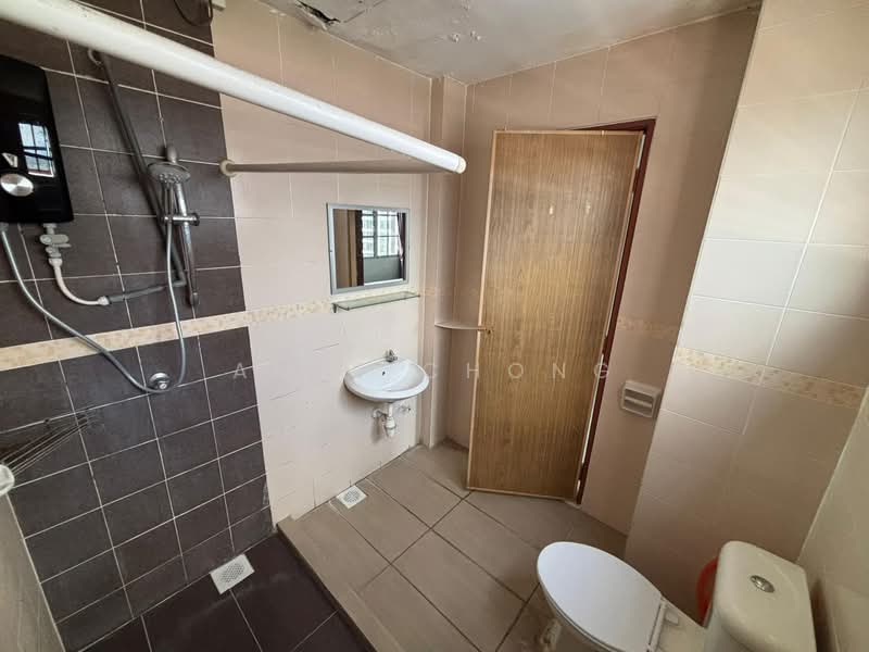 Condominium for Rent at Bercham Prima (Ipoh Kiara) - Amie Chong - Bathroom - PropertyGuru.com.my