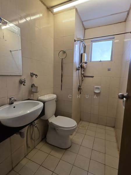 Service Residence for Rent at Dorchester - Tina Chua - Bathroom - PropertyGuru.com.my