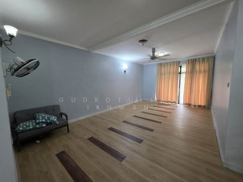2-storey Terraced House for Sale in Putrajaya (Putrajaya) - Gudrotullah Ikhwan - Living Room - PropertyGuru.com.my