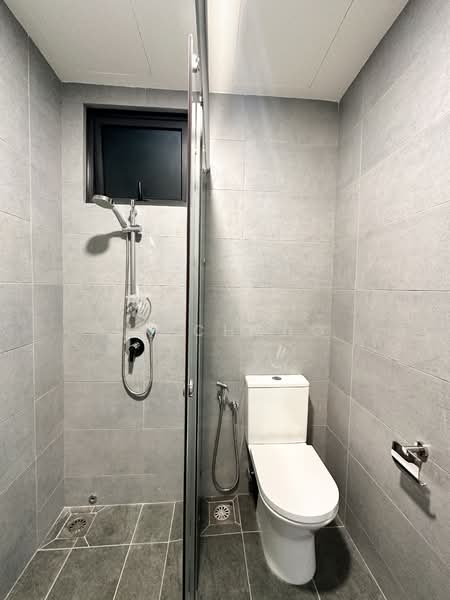 Servis Apartment untuk Disewa di Sunway Avila Residences - CK Chong - Bathroom - PropertyGuru.com.my