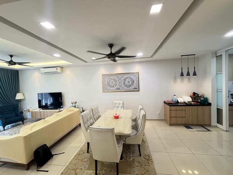 2-storey Terraced House for Sale in Bandar Rimbayu (Telok Panglima Garang) - Nur Alia Omar - Living Room - PropertyGuru.com.my