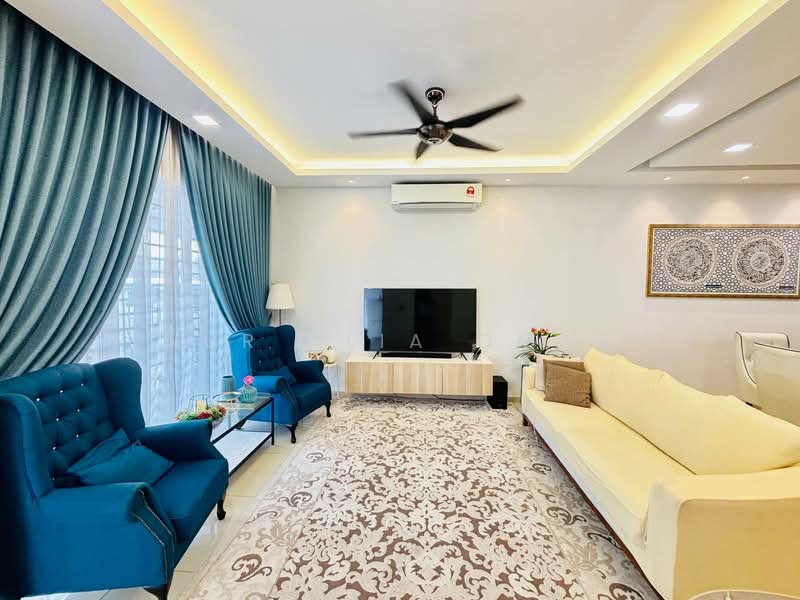 2-storey Terraced House for Sale in Bandar Rimbayu (Telok Panglima Garang) - Nur Alia Omar - Living Room - PropertyGuru.com.my