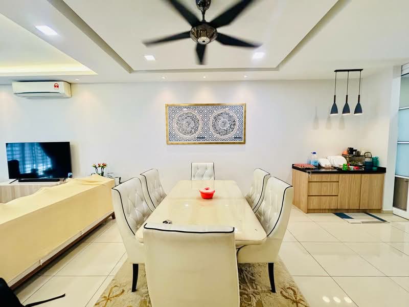 2-storey Terraced House for Sale in Bandar Rimbayu (Telok Panglima Garang) - Nur Alia Omar - Dining Room - PropertyGuru.com.my