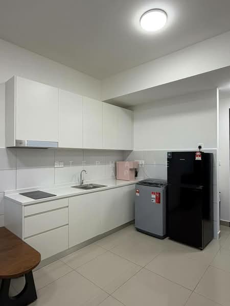 Service Residence for Rent at Vista Tiara (MBW Bay) - Stephanie Yap - Kitchen - PropertyGuru.com.my