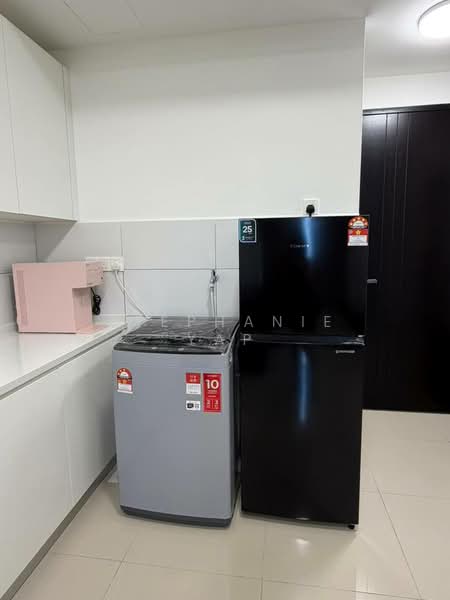 Service Residence for Rent at Vista Tiara (MBW Bay) - Stephanie Yap - Kitchen - PropertyGuru.com.my