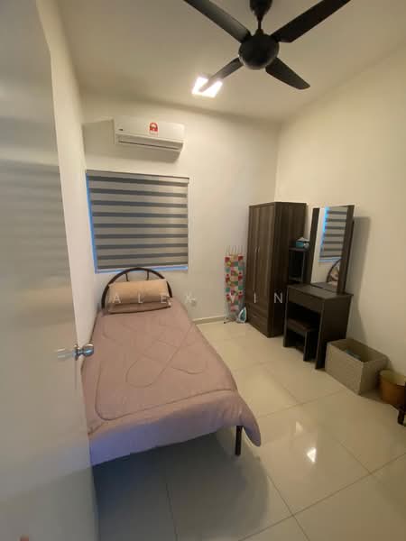 Servis Apartment untuk Disewa di Savanna Executive Suite @ Southville City - Alex Yin - Bedroom - PropertyGuru.com.my