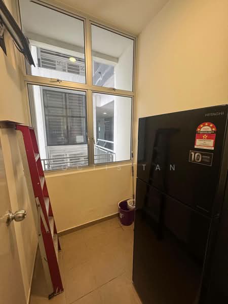 Servis Apartment untuk Disewa di D'Summit Residences - Noctis Tan - Balcony - PropertyGuru.com.my