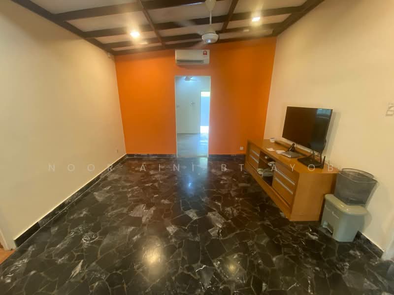 Bungalow for Sale in Seksyen 4 (Petaling Jaya) - Noor Aini Bt Ayob - PropertyGuru.com.my
