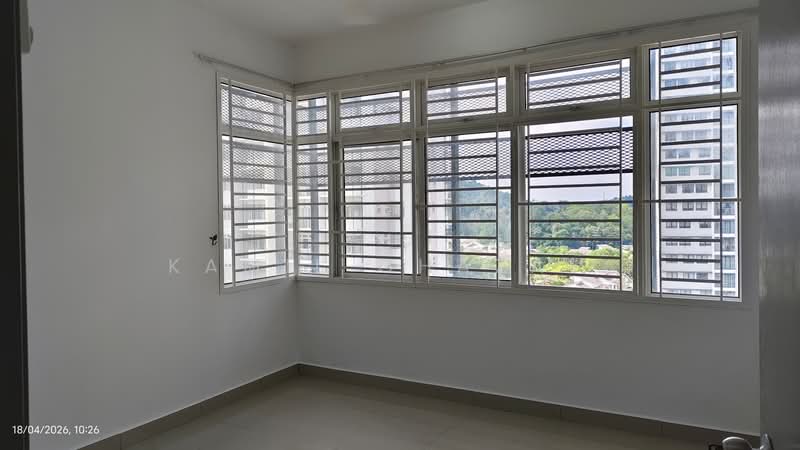 Kondominium untuk Dijual di Dwiputra Residences - Kamil Ghazali - View - PropertyGuru.com.my