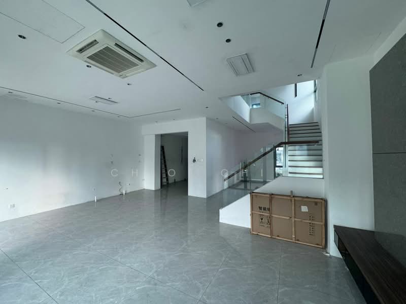 Semi-Detached House for Sale in Taman Molek (Johor Bahru) - Chloe Chin - Living Room - PropertyGuru.com.my