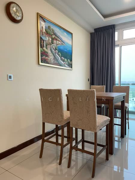 Service Residence for Sale at Paragon Residences @ Straits View - Alicia Lian - Dining Room - PropertyGuru.com.my