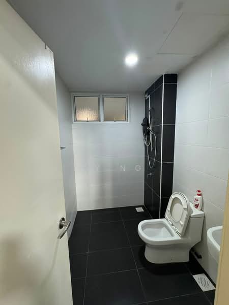 Servis Apartment untuk Disewa di Twin Danga Residence - TY Ng - Bathroom - PropertyGuru.com.my