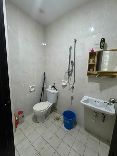 Rumah Berkembar untuk Disewa di Iskandar Puteri (Nusajaya) (Johor) - Liew Lih Yi - Bathroom - PropertyGuru.com.my