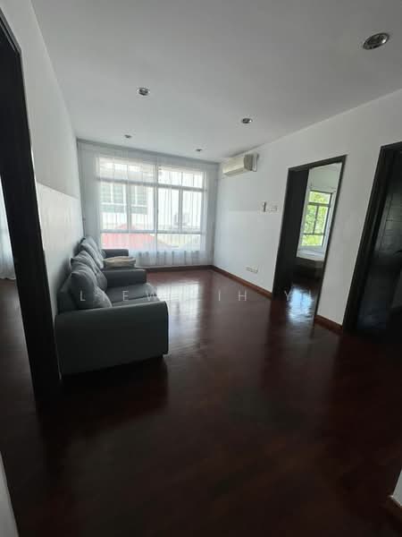 Rumah Berkembar untuk Disewa di Iskandar Puteri (Nusajaya) (Johor) - Liew Lih Yi - Living Room - PropertyGuru.com.my