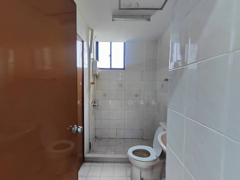 Pangsapuri untuk Dijual di Mewah View Luxurious Apartments - Kyle Das - Bathroom - PropertyGuru.com.my