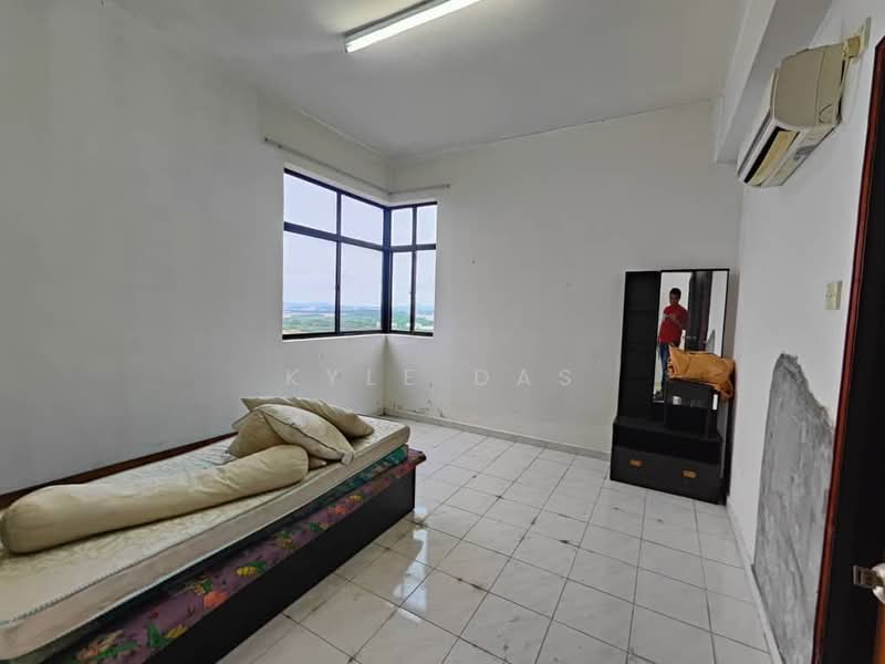 Pangsapuri untuk Dijual di Mewah View Luxurious Apartments - Kyle Das - Bedroom - PropertyGuru.com.my