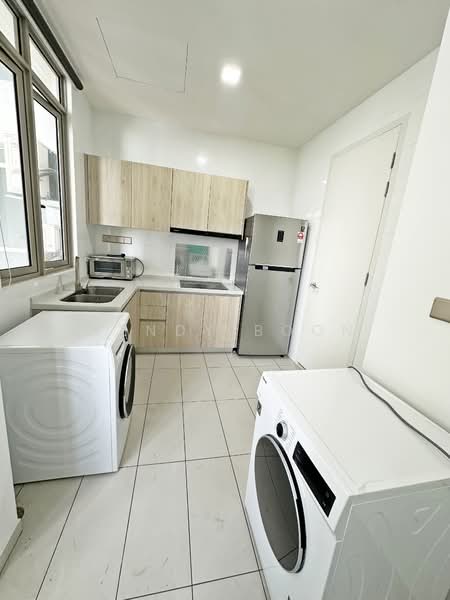 Condominium for Rent at PAR 3 - Wendy Boon - Kitchen - PropertyGuru.com.my
