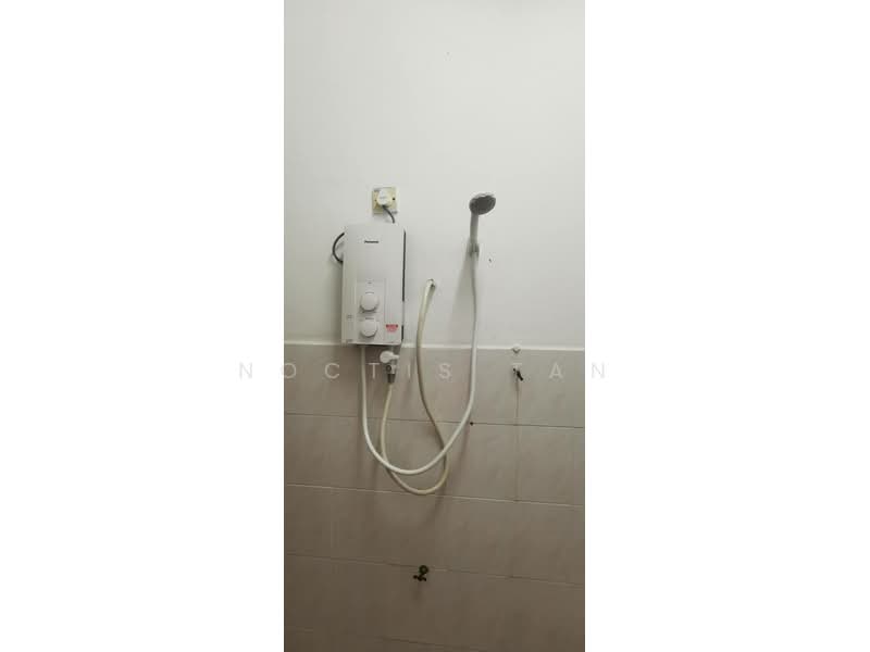 Rumah Teres 1 Tingkat untuk Disewa di Taman Pelangi (Johor Bahru) - Noctis Tan - Bathroom - PropertyGuru.com.my