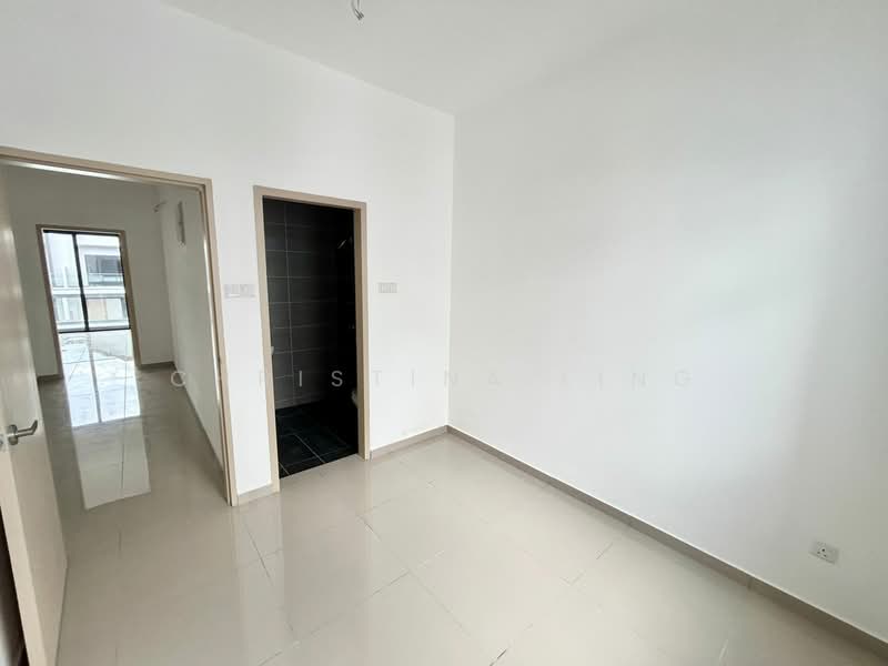Rumah Teres 2 Tingkat untuk Dijual di Taman Dato Onn (Johor Bahru) - Christina Ling - PropertyGuru.com.my