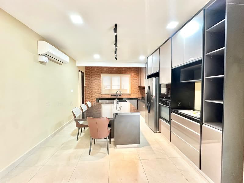 2.5-storey Terraced House for Sale in Seksyen 16 (Shah Alam) - Shahrul Hafizi - Kitchen - PropertyGuru.com.my
