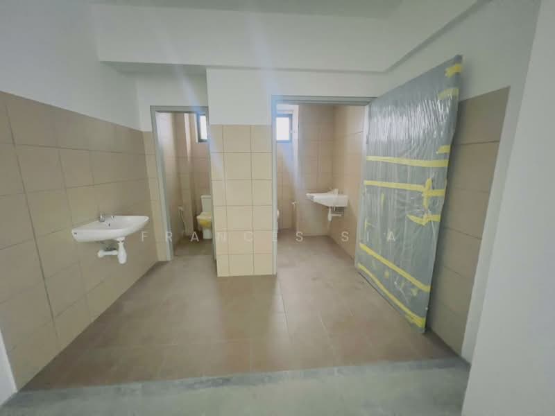 Kilang untuk Disewa di Elmina (Shah Alam) - Frances Sia - Bathroom - PropertyGuru.com.my