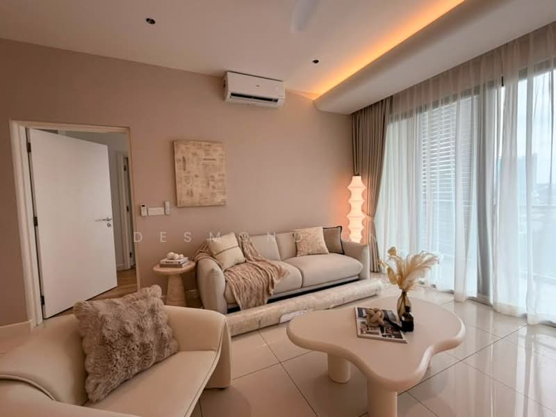 Servis Apartment untuk Dijual di Suasana Bukit Ceylon / Raja Chulan Residences - Desmond Ong - Living Room - PropertyGuru.com.my
