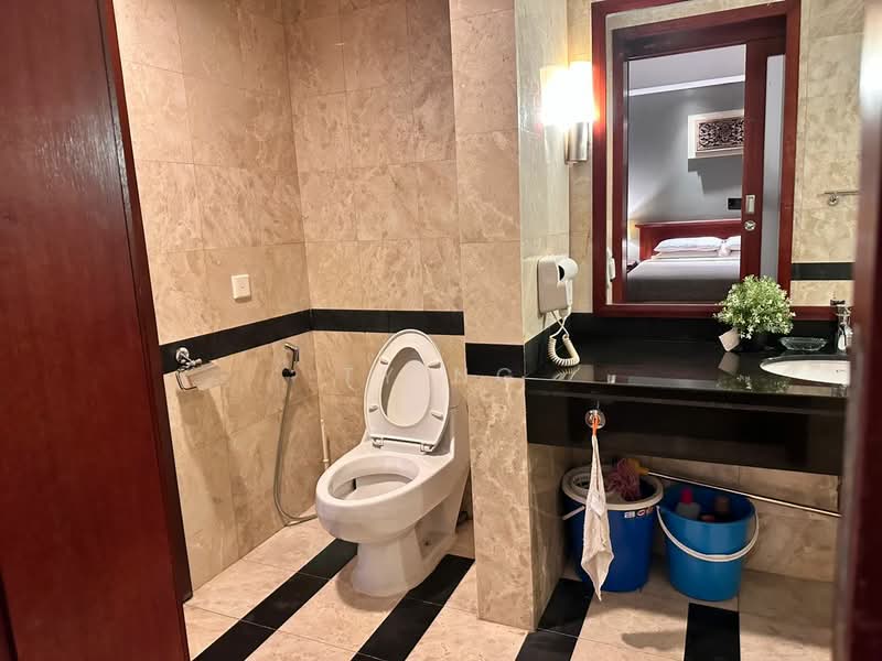 Servis Apartment untuk Dijual di Cinta Ayu Resort (Pulai Spring) - TY Ng - Bathroom - PropertyGuru.com.my