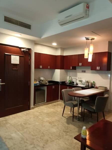 Servis Apartment untuk Dijual di Cinta Ayu Resort (Pulai Spring) - TY Ng - Kitchen - PropertyGuru.com.my